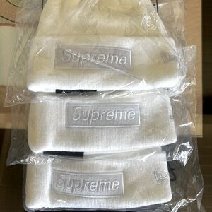Supreme x New Era, White Box Logo Beanie